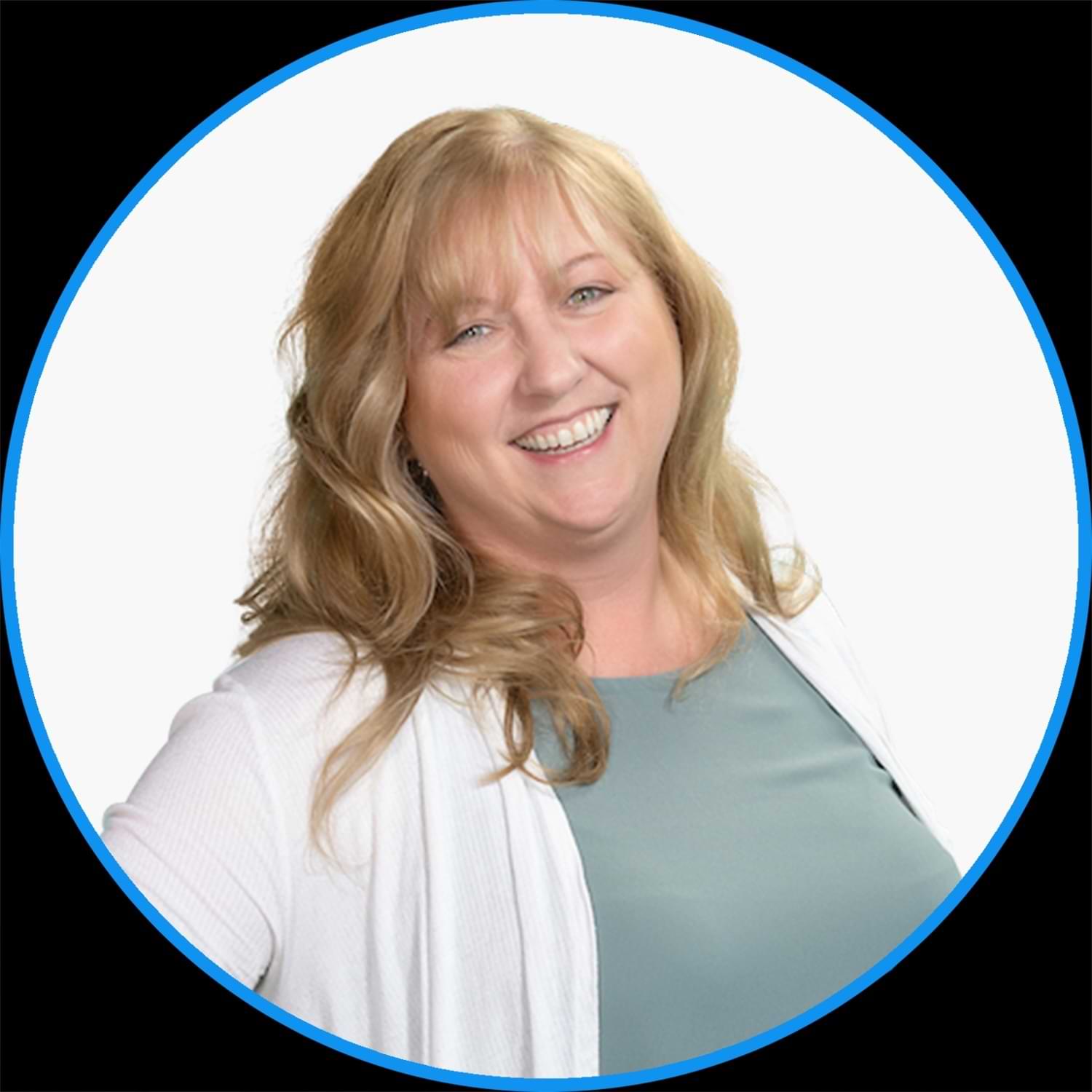 Bio headshot of Melissa Stout.