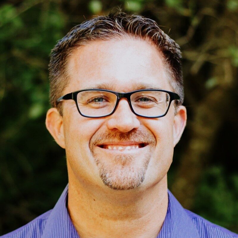 Bio picture of Ian Vacin.