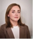 Headshot of author Ana Misiuro.