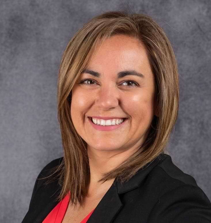 Bio headshot of Karine Woodman.