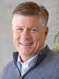 Headshot of Randy Crabtree.