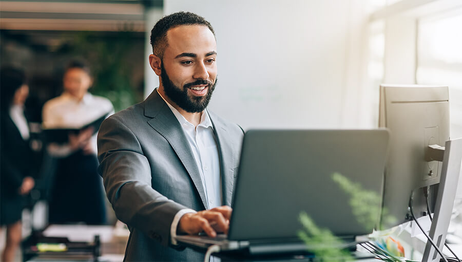 An accountant watching QuickBooks innovations playlist
